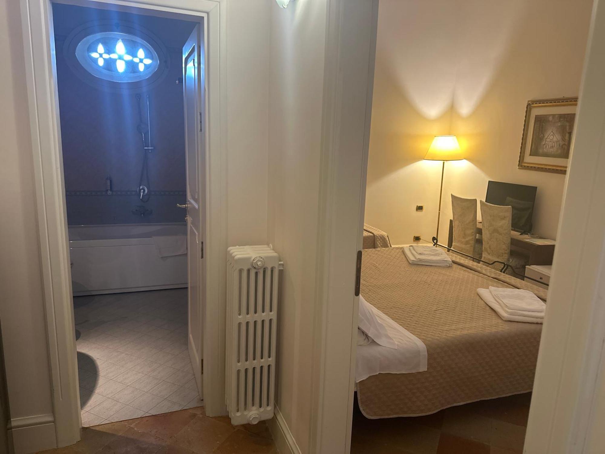 Palazzo Sottile Meninni - Classic Rooms Experience 格拉维纳普利亚 外观 照片